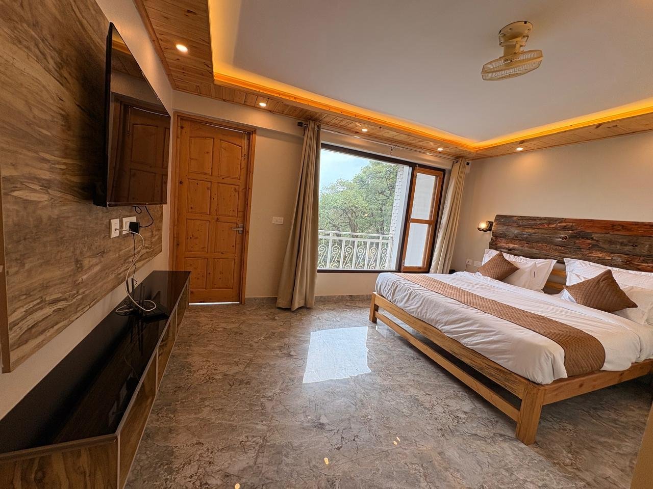 Landour Heritage mussoorie Lounge Area