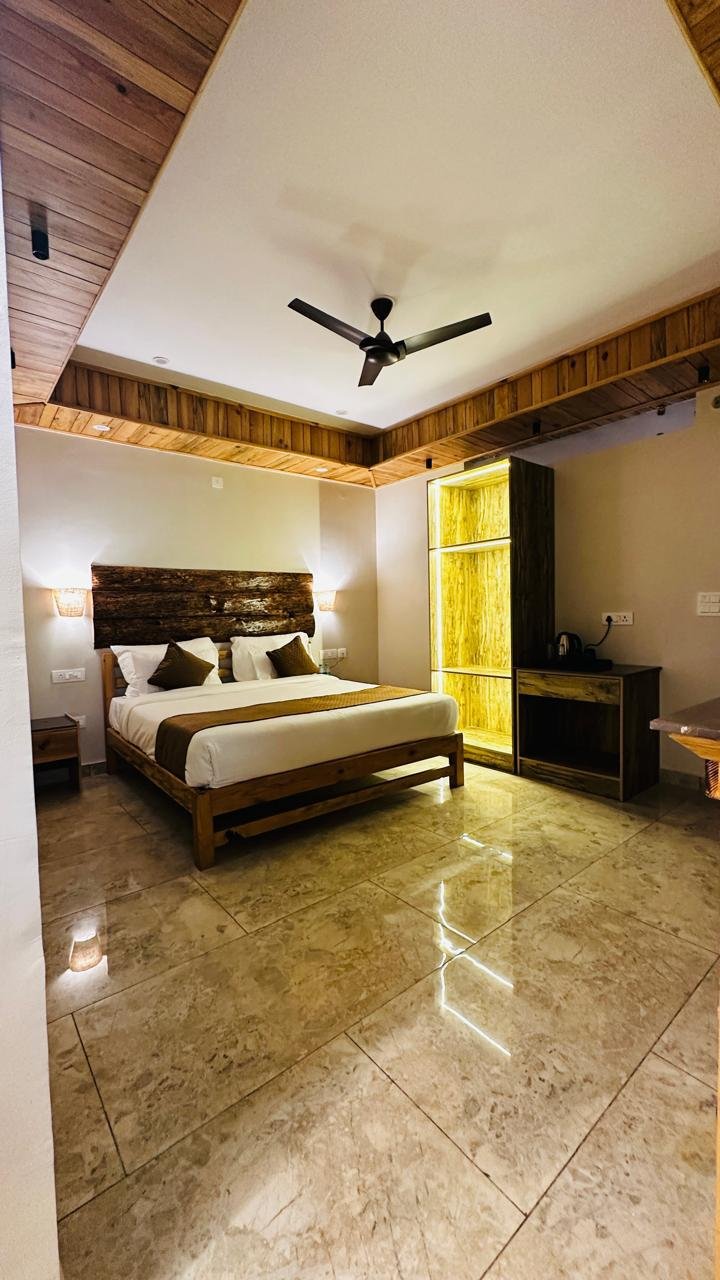 Landour Heritage mussoorie Super Deluxe Room