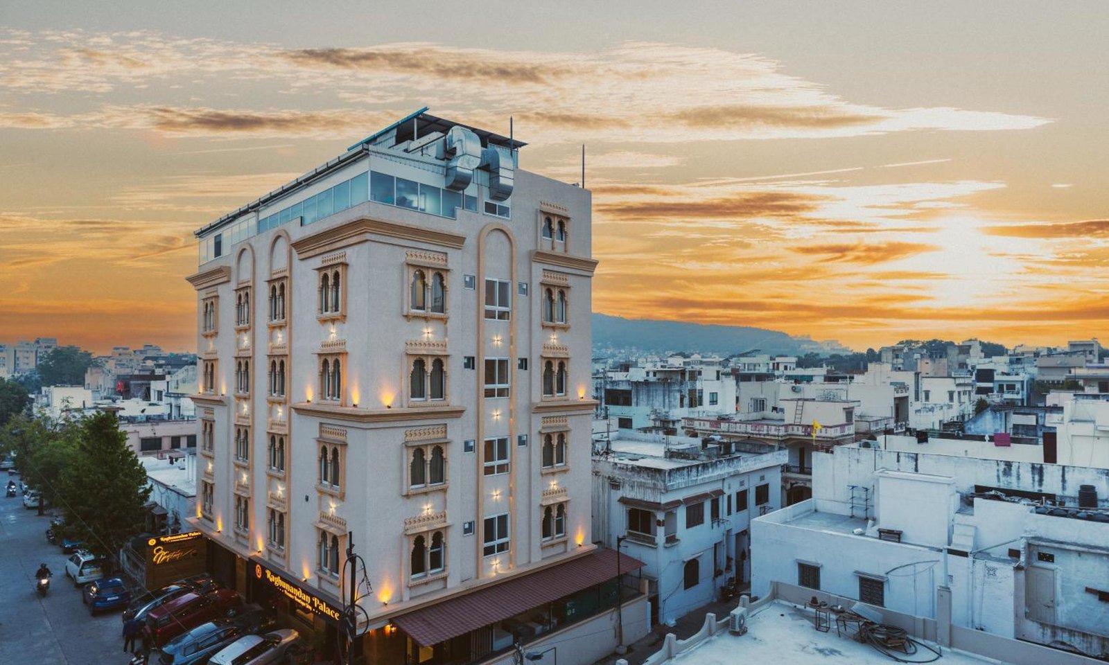 Luxury riverside hotel by RPI Hotels in scenic location