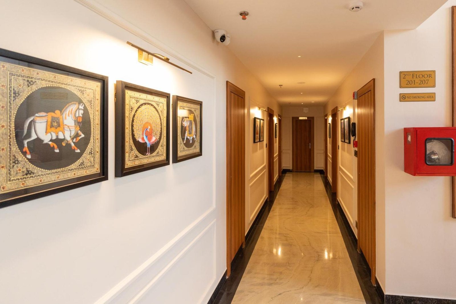 Raghunandan Palace Udaipur Deluxe Suite