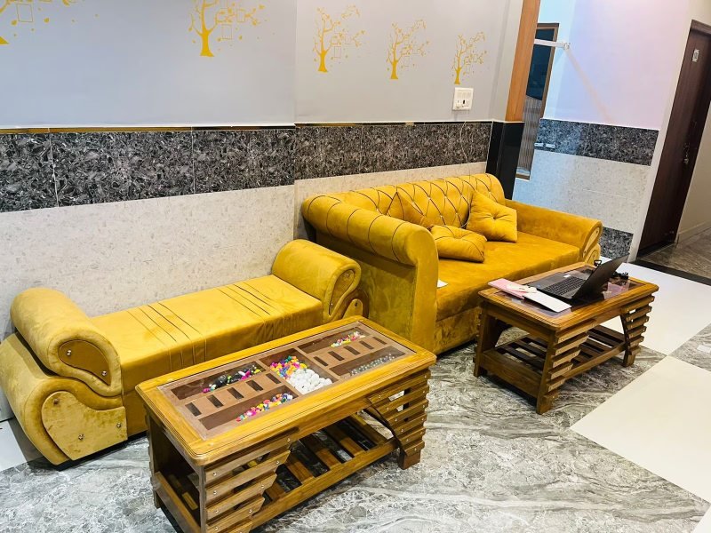 Hotel Awadh Ayodhya Super Deluxe Room