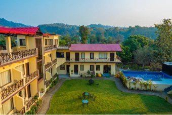 Blue River Resort Jim Corbett Room