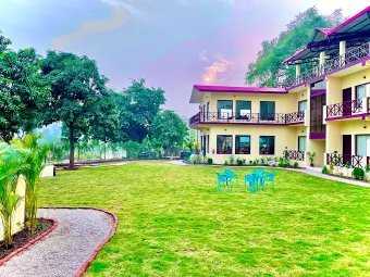 Blue River Resort Deluxe Room