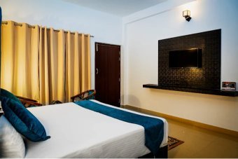 Blue River Resort Deluxe Room