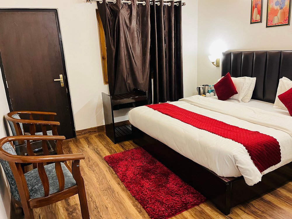 Cedar Woods Nainital Room