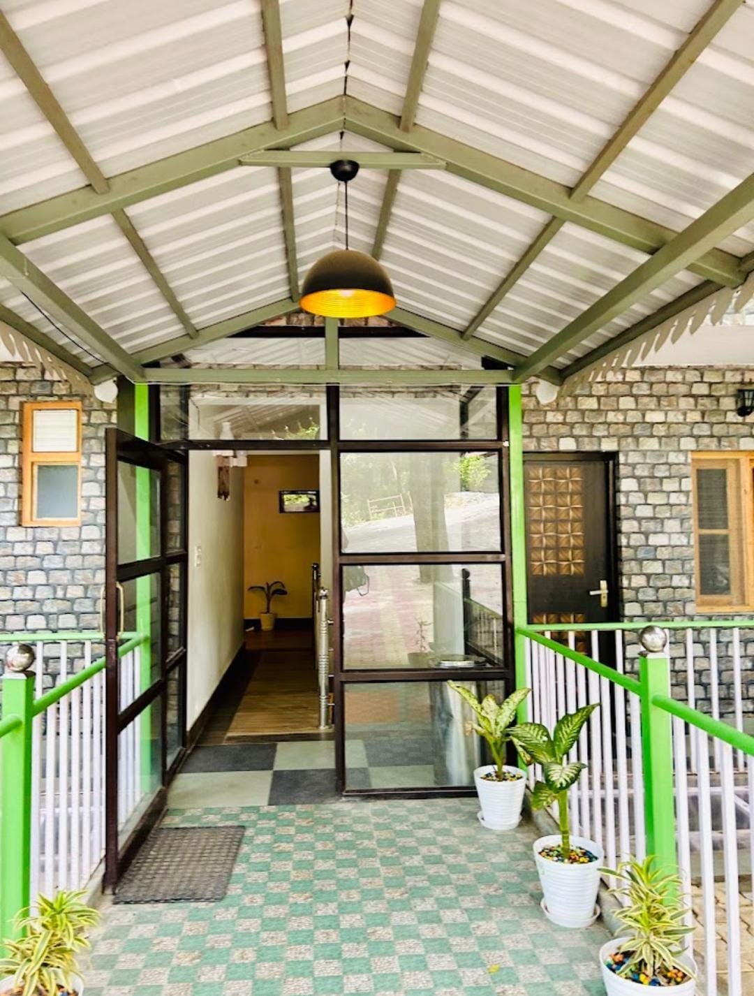 Cedar Woods Nainital Hotel Grounds