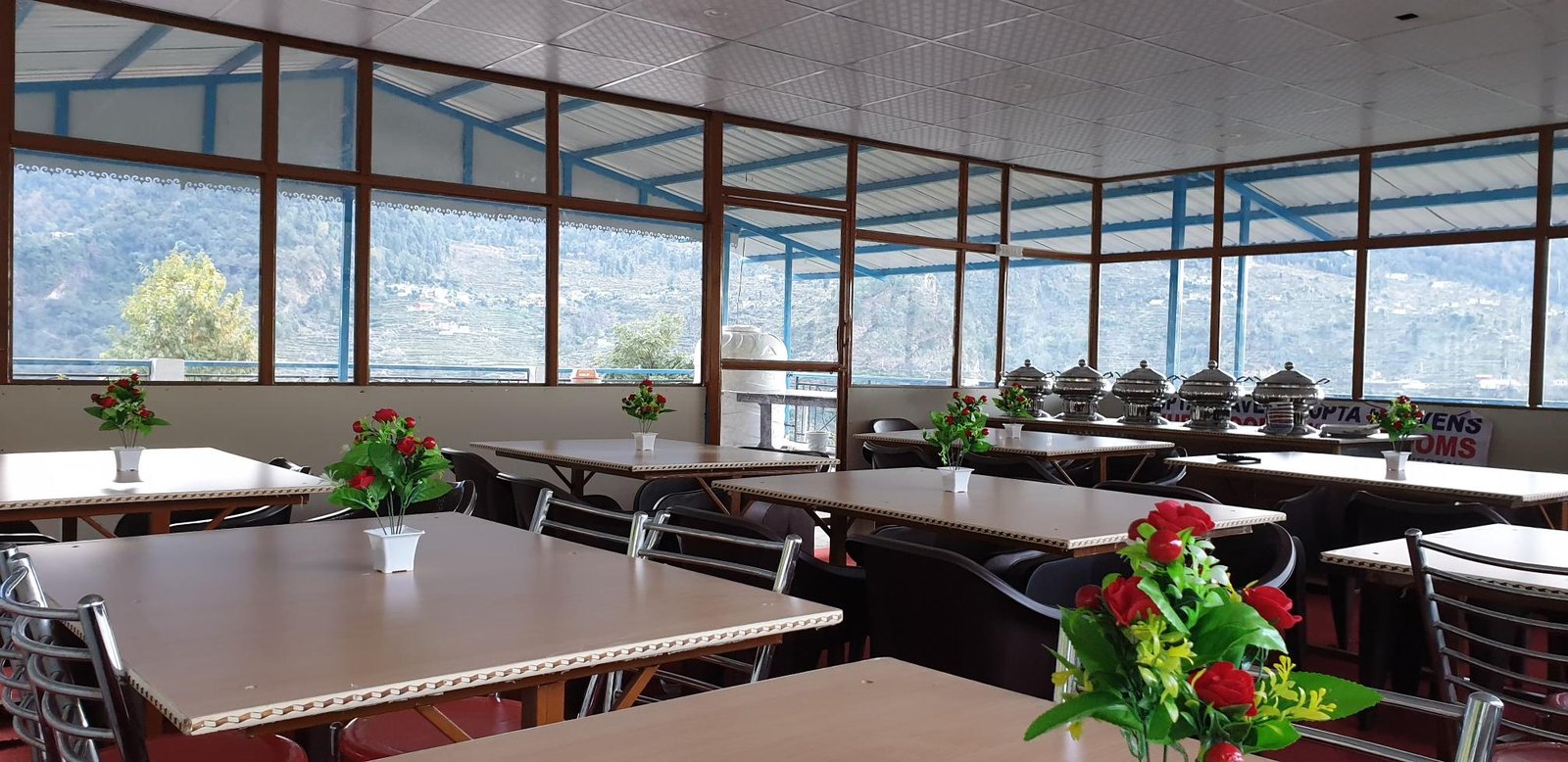 Himalayan Retreat Interior at Chopta Havens