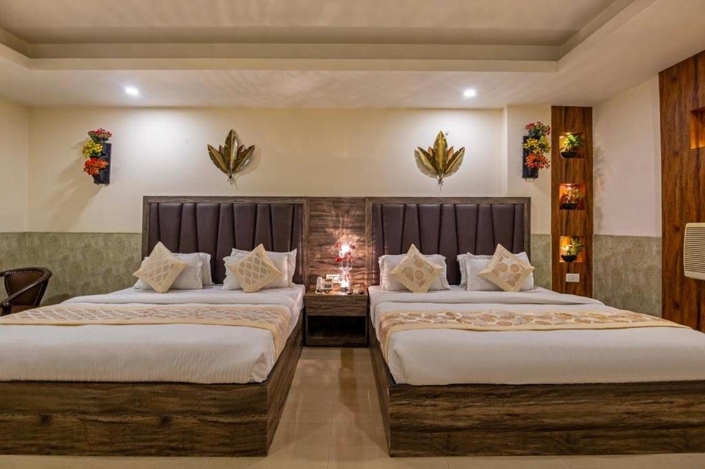 Mahajan International New Delhi Deluxe Room