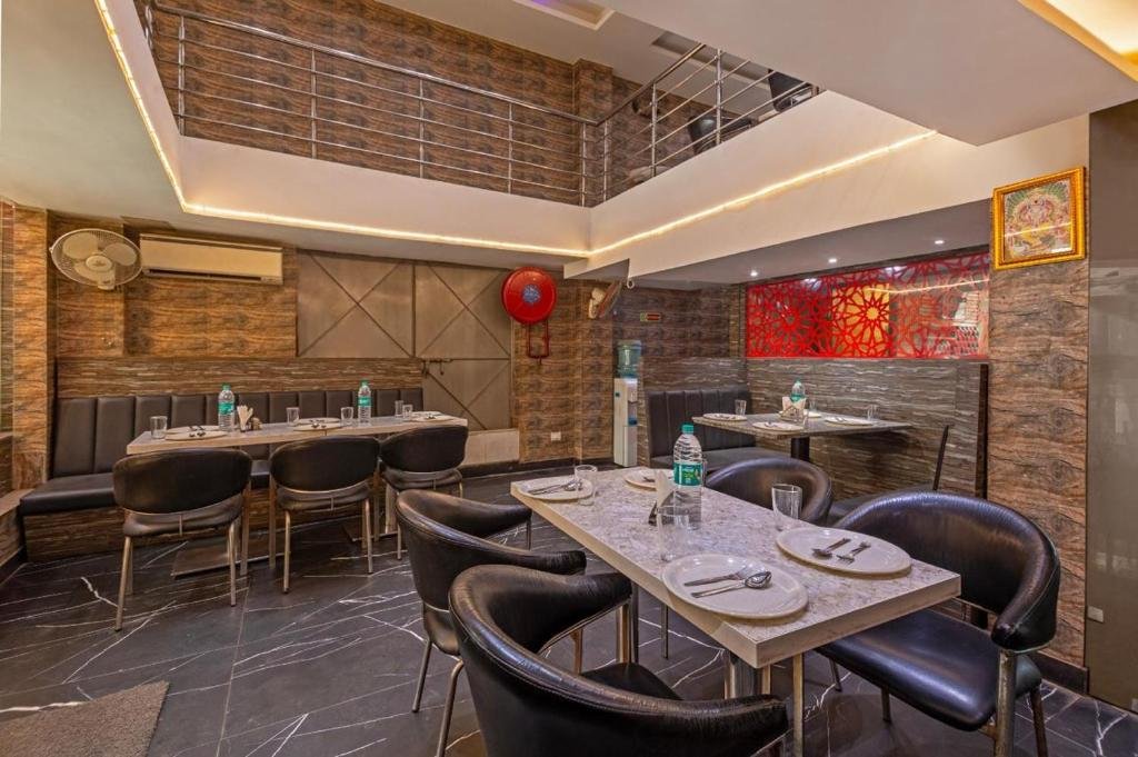 Mahajan International New Delhi Family Suite