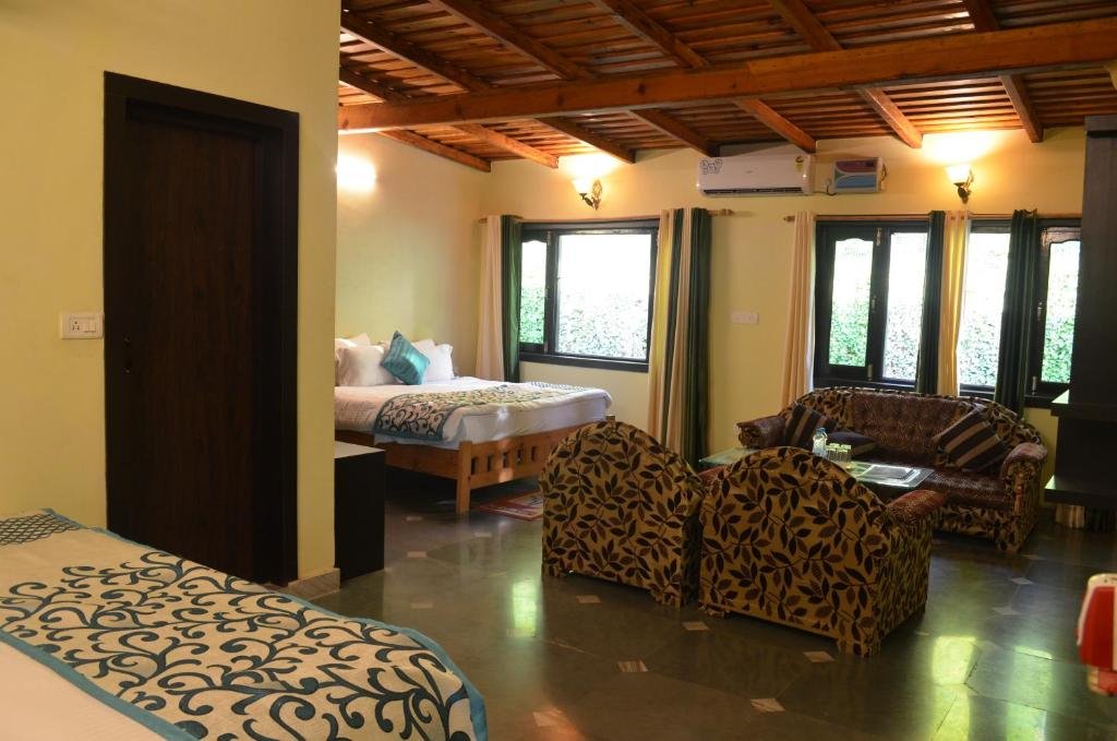 Nabh Resort Naukuchiatal Suite Interior