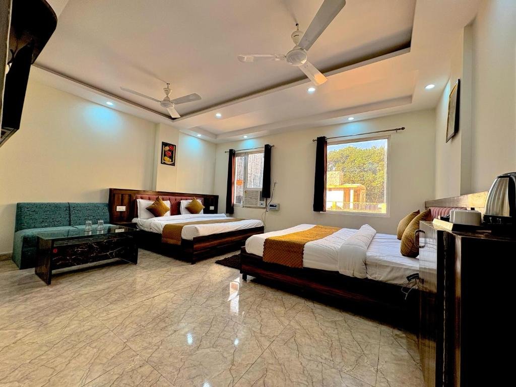 Royal Center Haridwar Exterior