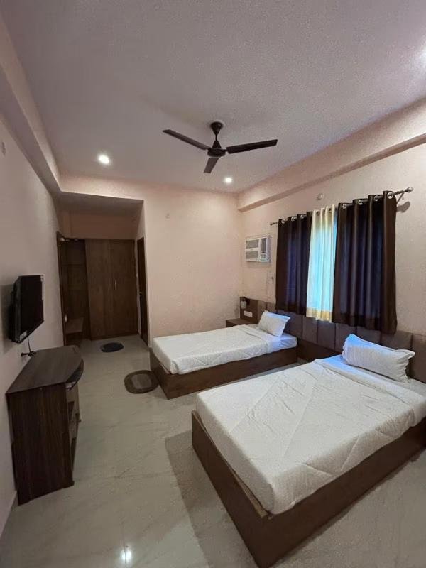 Cozy Deluxe Room at Shiv Saran Homestay Varanasi