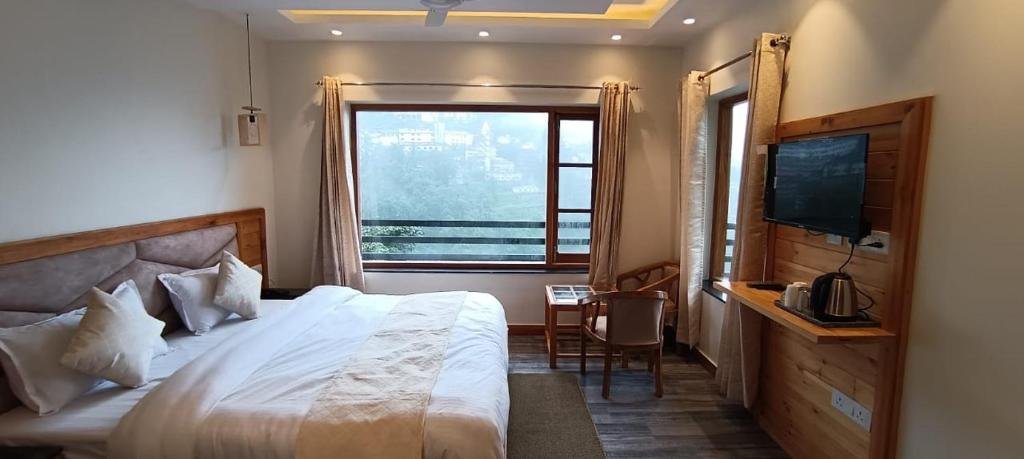 Wild Spring Mussoorie Scenic View
